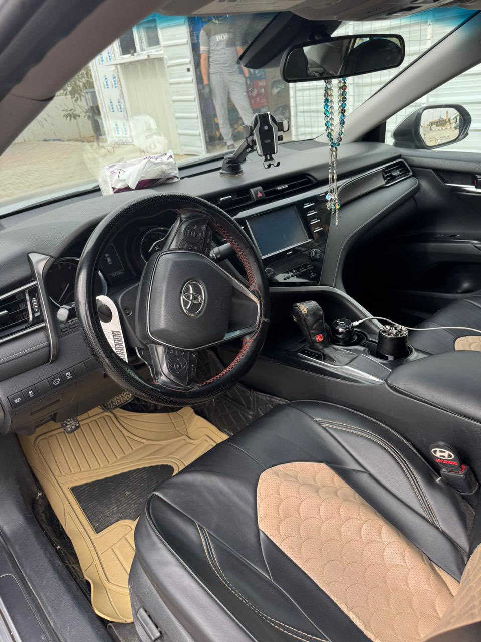 كامري 2020امريكي
ضرر بنيد وربع الجاملغ 
seماشيا 190
رقم بغداد تحويل مباشر، 
السعر، 165
العنوان الانبار حديثه 
للستفسار  ***********
