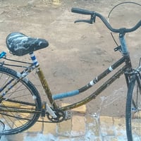 ٢٦ انش • باسكال • نضيف