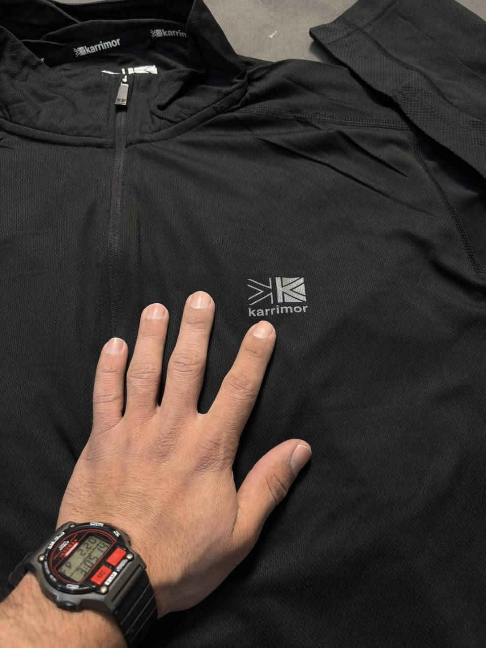 Karrimor Mens Long Sleeve 
Quarter Zip Top المصمم بوزن خفيف وسحاب للتهوية. 
اوريجنال 100%
نظافة 100%
قياسL
يتوفر توصيل5 الاف لجميع محافظات العراق


**إذا كنت صاحب هذا الإعلان وتريد حذفه لأي سبب، رجاءا أرسل رسالة إلى الدعم الفني**