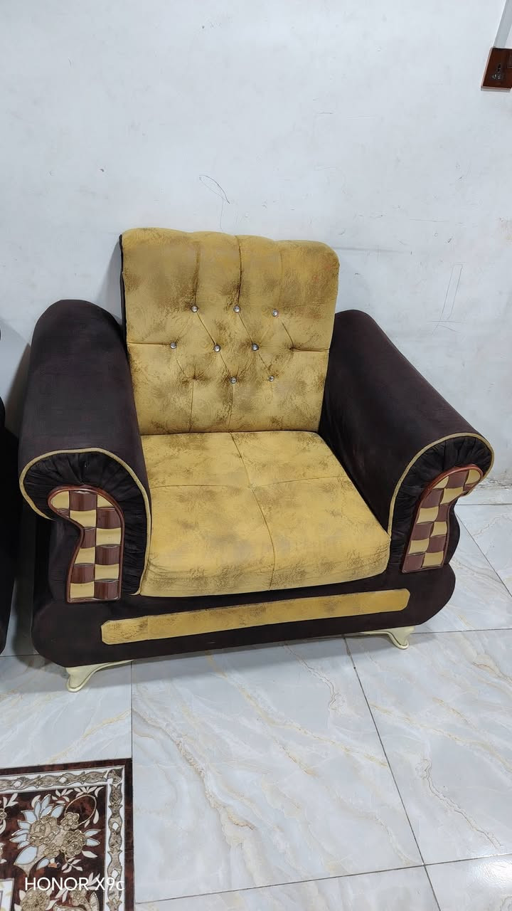 تخم للبيع حله شارع 80 حي العسكري السعر 400 اوبي مجال جديد ما مستعمل هواي ***********
