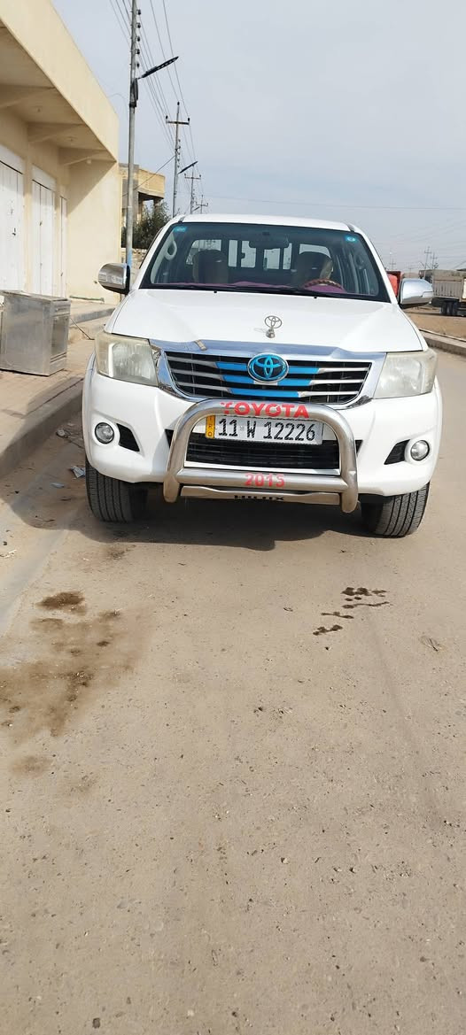 سلام عليكم هايلوكس فور ويل سعودي مديل 2015مكفوله كفاله عامه محرك كير مكفول وضع شركه رقم بغداد تريد وكاله تريد تحويل سنويه 2030 عنوان ميسان علي الغربي 
رقم الهاتف ***********
