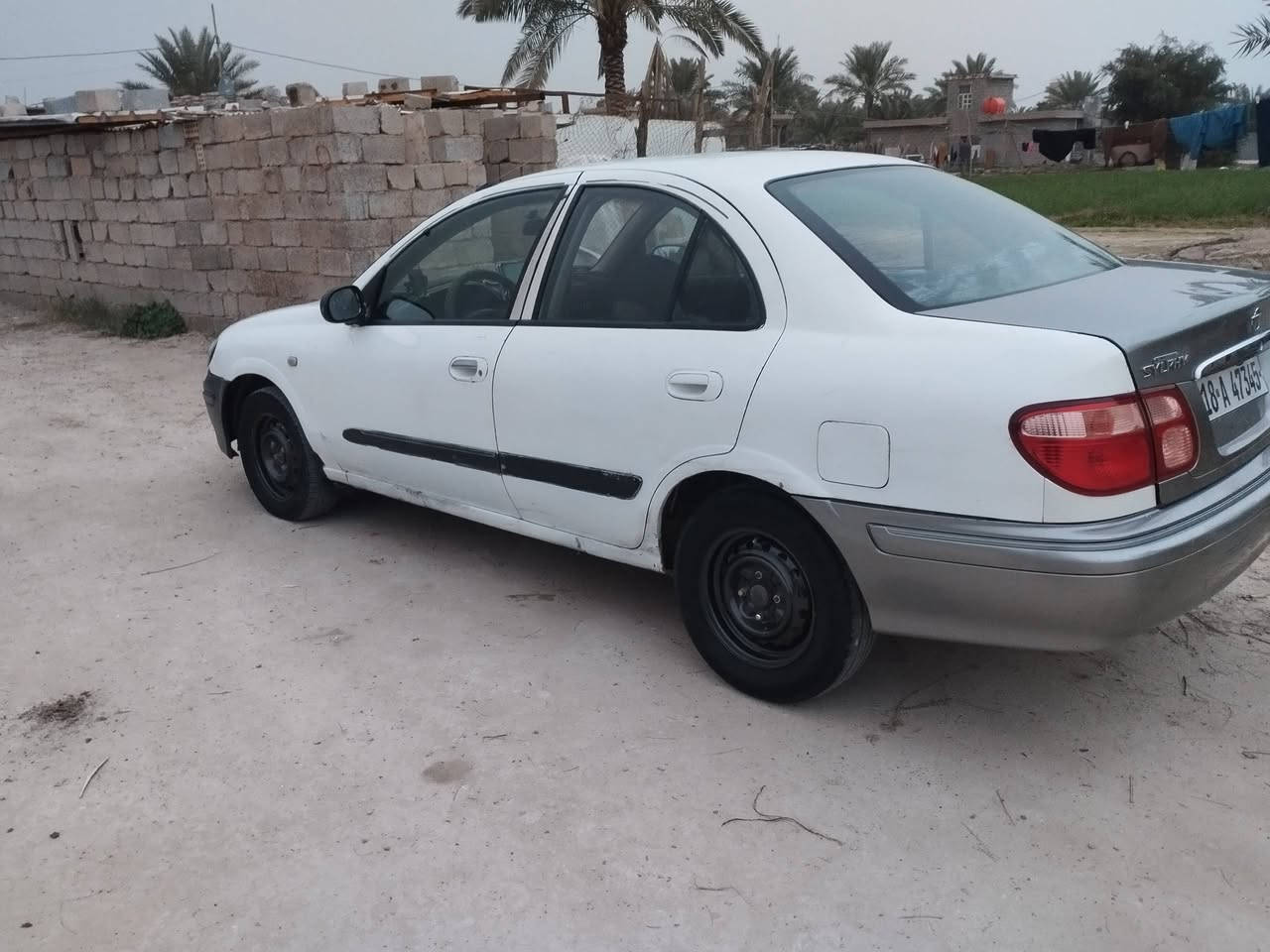 السلام عليكم سني 2002 للبيع رقم بابل دولي سياره حلوه  محرك جديد مكان السياره اليوسه السعر 62///***********
