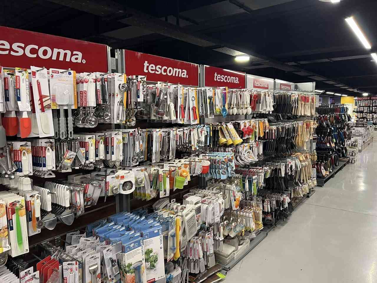 .com/. #Ibili    ماركه تسكوما الايطاليه الآن متوفره هايبر ماركت الورده كافه الماركات العالميه.     #Made_in_Spain 
أبيلي  مستلزمات  وأدوات مطابخ صناعه اسبانيه-للمزيد  افتح الرابط

www.ibilimenaje.com/en 
#الوردة .. تسوق بسعادة
زورونا في:
موقعنا الاول : بغداد/ الكرادة خارج
موقعنا الثاني: بغداد/ الكرادة/ تقاطع الشروق مجاور بدالة العلوية. 
نستقبلكم من الساعة 8:00 صباحاً حتى 12:00 منتصف الليل
للاتصال: ***********- ***********- *********** - 
6044 
Info@alwarda.com 
www.alwarda.comen
