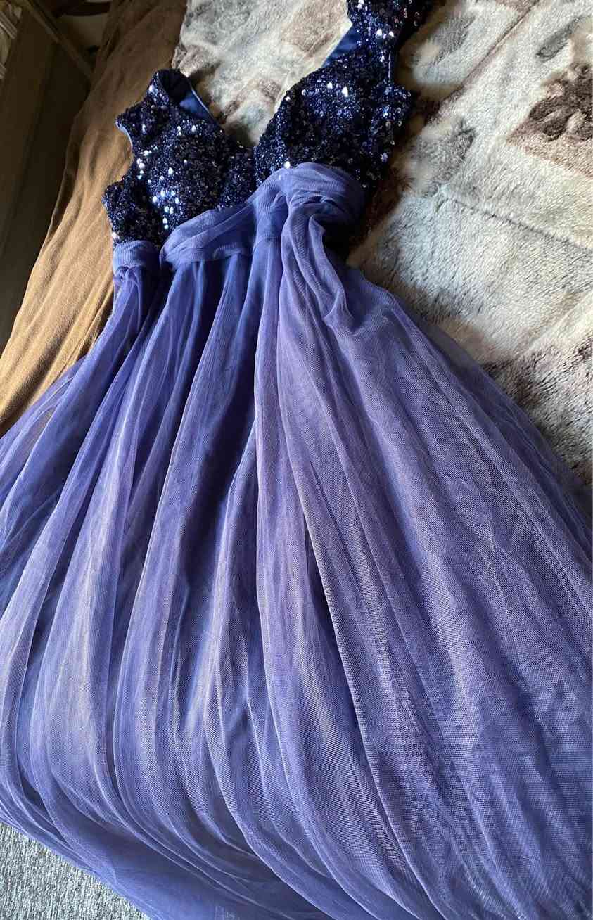 فستان حفلات غير مستخدم قياس xL 
السعر 15 موصل, نينوى


**إذا كنت صاحب هذا الإعلان وتريد حذفه لأي سبب، رجاءا أرسل رسالة إلى الدعم الفني**