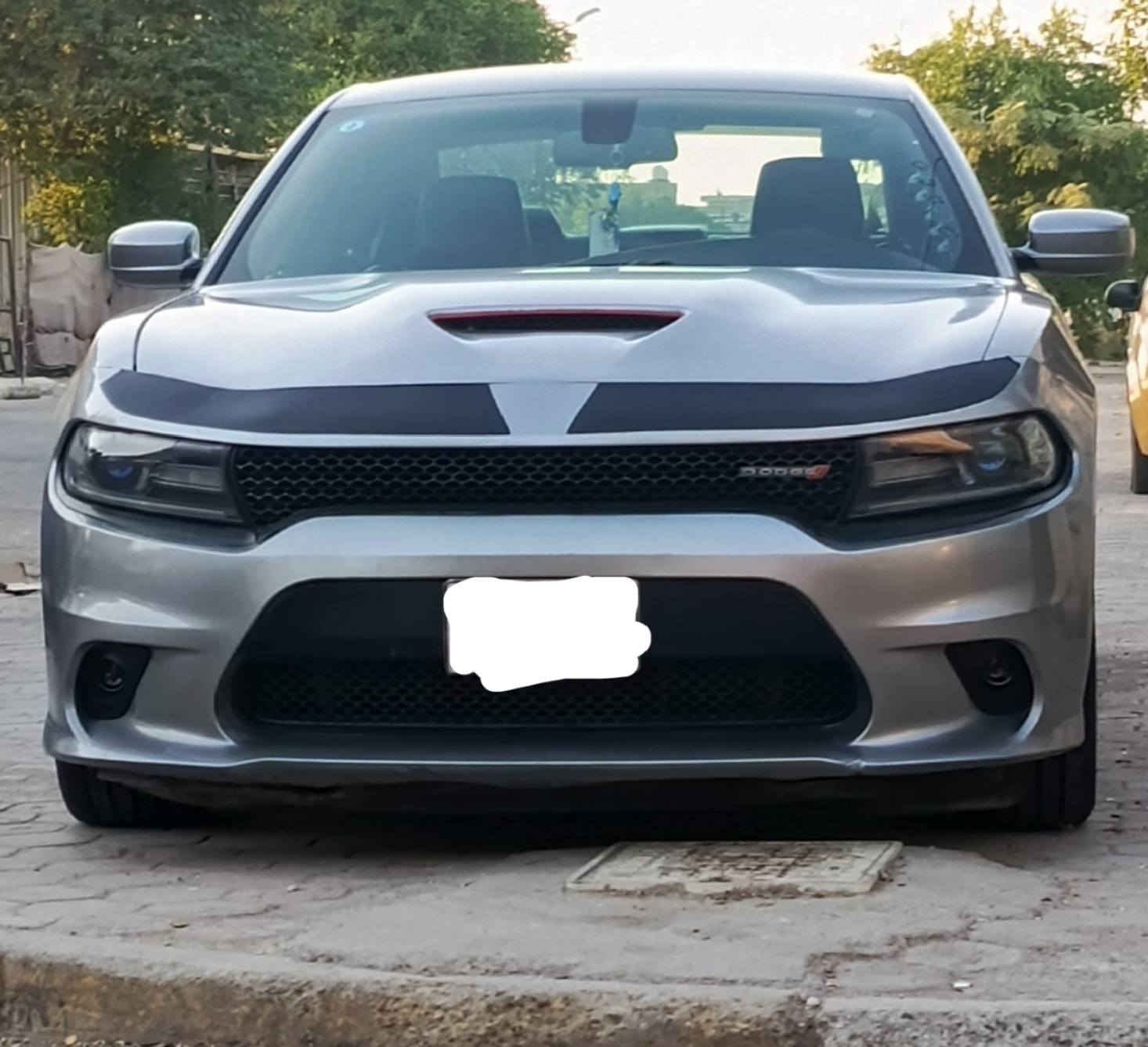 سلام عليكم
سياره جارجر موديل 2016 مال بيت فقط البيع 
سياره خليجيه حادثه جاملغ اليمن مبدل+بارد كد شبر جاملغ الخلفي محدثه دعاميات امامي وخلفي +بنيد 
مواصفات سياره 
تشغيل عن بعد
تحكم ستيرن
كشن ساهق كهرباهي فقط
تخم تاير جديد ويل بوليسي 
سياره ماشيه 87 الف كيلو فقط
سياره جاهزه من كل نواحي وخير من الله جديده معنه الكلمه 
سياره رقم بغداد وتحويل ثاني يوم 
تصال على هاذ الرقام 
***********
***********
