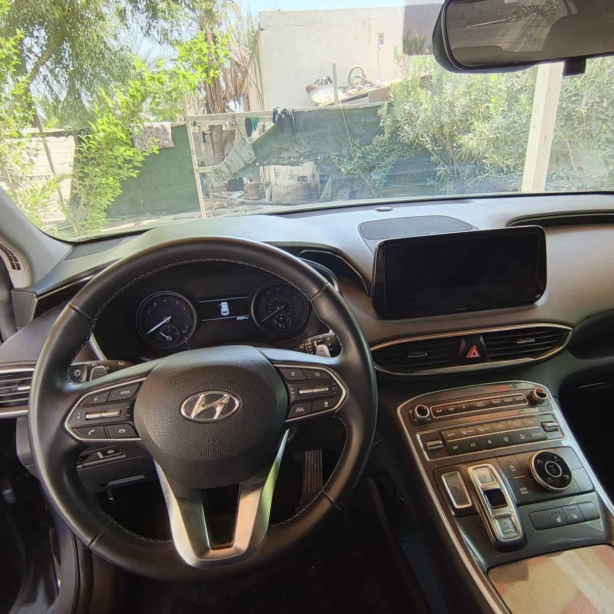 سلام عليكم لبيع سنتافيه مديل 23 ماشيه 24 سياره فول ما عده افتحه سياره وارد امريكي رسني دزلك صور لحادث سياره بدون رقم مكان ناصريه مركز سعر 180 وبيه مجال رقم الهاتف ***********
