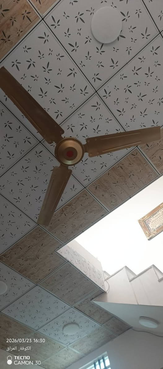 السلام عليكم مراوح للبيع اثنين
صناعة كوري مو صيني #السعر40_قفل ثنينهن 
#العنوان_نجف_حي_نيسان #للاستفسار_***********
