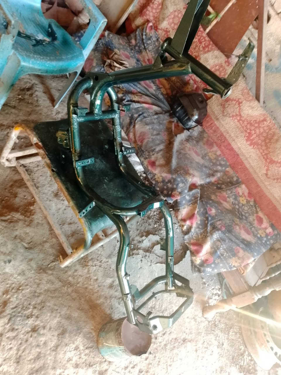 شاصي مال ماكس عبغداد فلكت حي النصر الرقم ***********دلة صبغ جديد للبيع السعر 65 المكان
