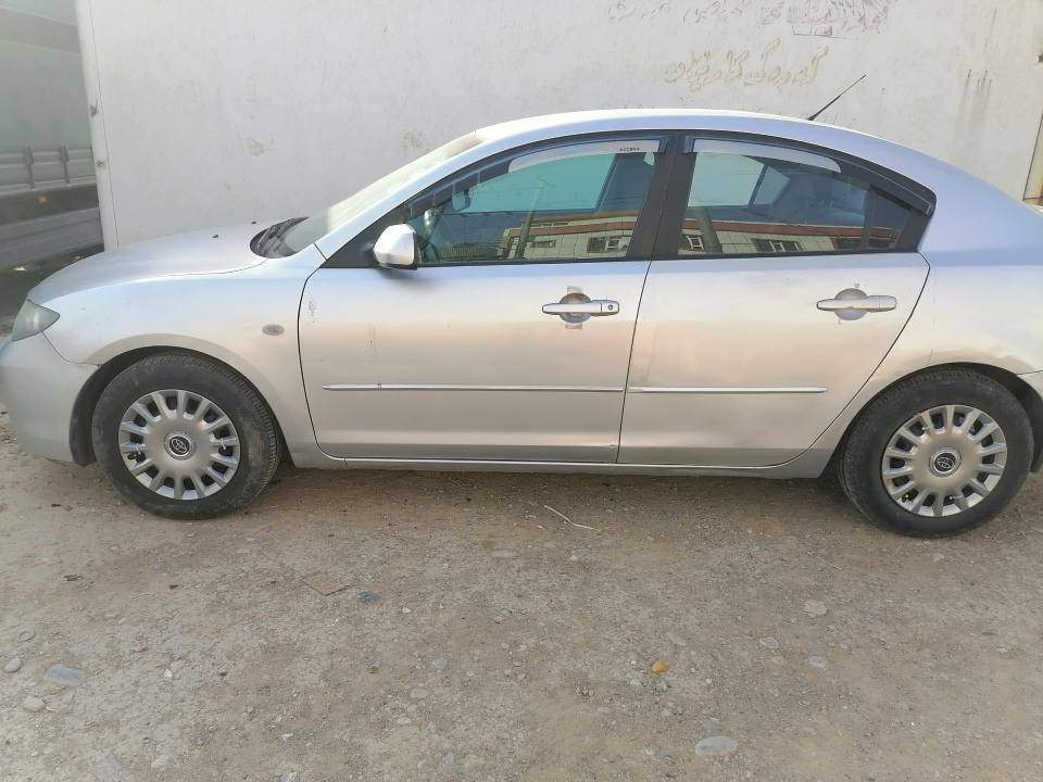 للبيع سيارة ماذدا زوم 2008بحالة جيدة 5قطع سنوية هزة تحويل كير بشرط رقم جديد للاستفسار *********** أربيل, العراق
