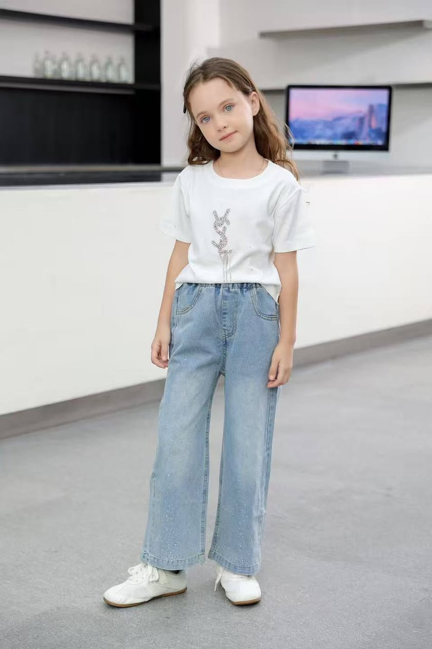 أناقة طفلك يمنا💣💣💣
الموسم البهاري والصيفي من دورا بيبي 💚♥️💚
الاسعار من 7 إلى 22 الف فقط💚♥️💣
الاعمار من 6 اشهر إلى 10 سنوات 
يتوفر توصيل داخل بابل 3 والمحافظات الاخرى 5 فقط


**إذا كنت صاحب هذا الإعلان وتريد حذفه لأي سبب، رجاءا أرسل رسالة إلى الدعم الفني**