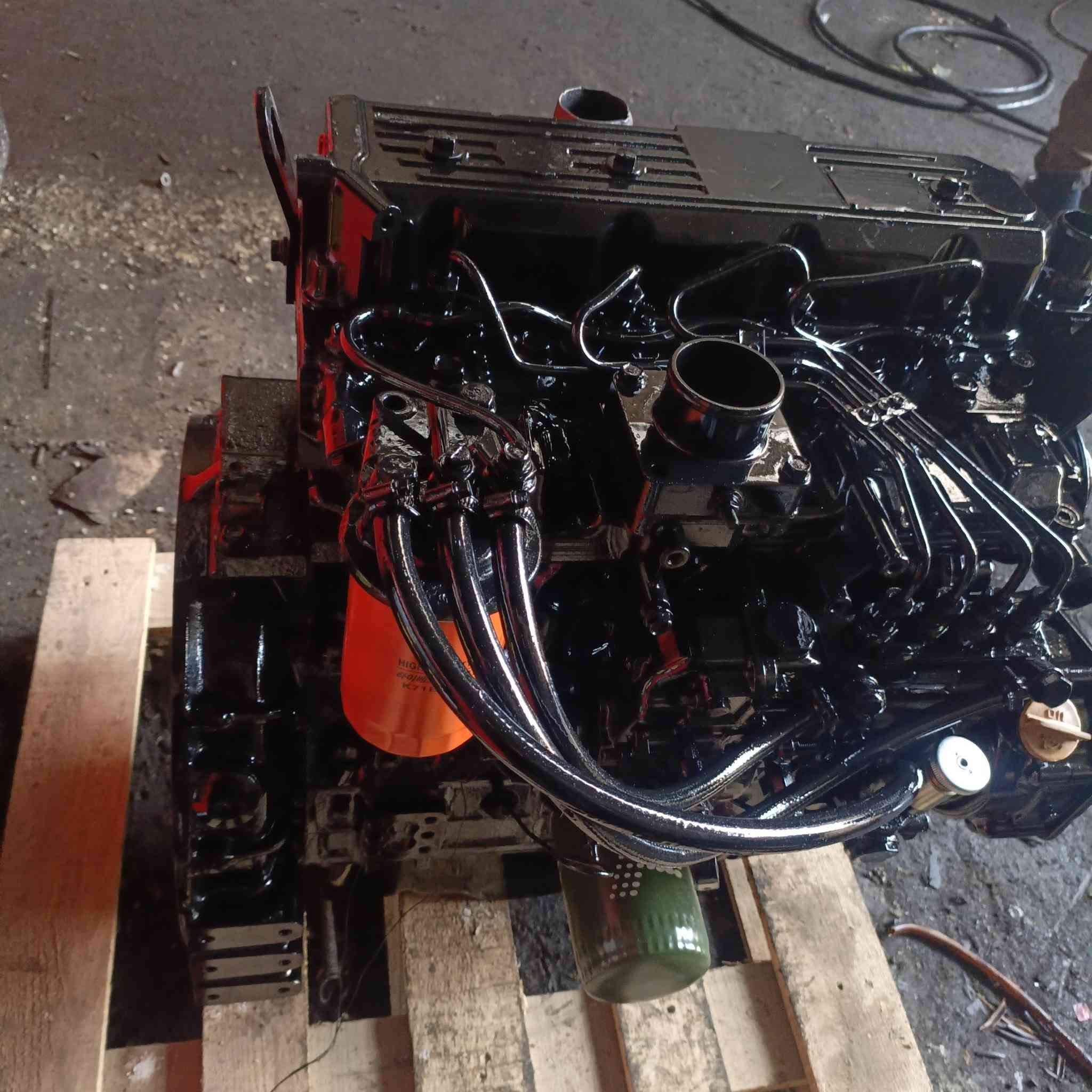 السلام عليكم متوفر محركات ينمر ياباني وارد 
بم عدل استفسار *********** مكاني النجف 
شرط الشغل والنضافه
