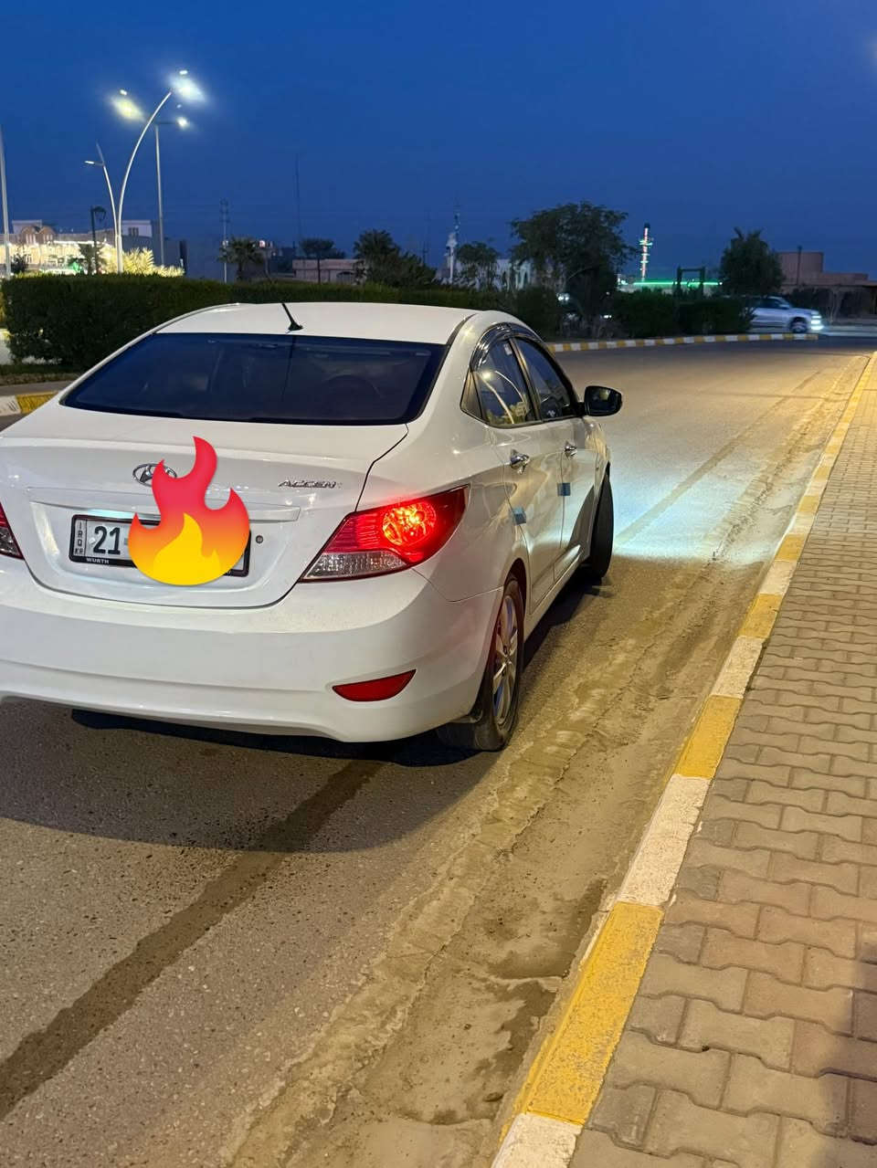 السلام عليكم
للبيع نقدا اعتذر عن الاقساط
هونداي اكسنت موديل ٢٠١١ 
رقم سليمانيه دولي
بيها صبغ نص جاملغ السكن الامامي 
السعر ٩٨ ورقه وبيها مجال بسيط 
مكاني صلاح الدين تكريت 
شرط التحويل والغرامات 
للاستفسار الاتصال على 
***********
***********
