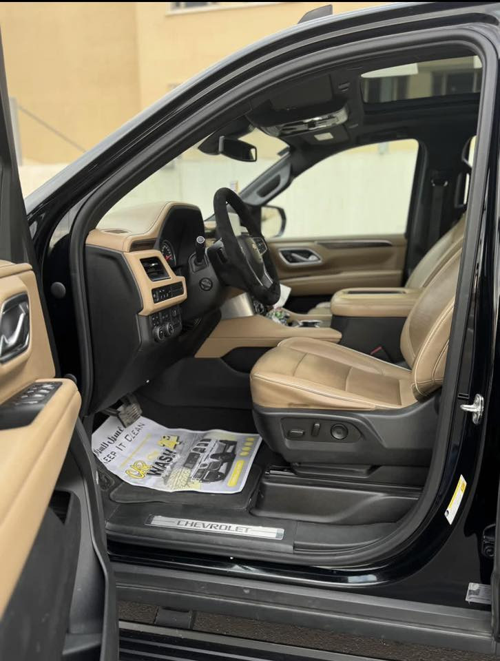 السلام عليكم
تاهو برايمر 2021 
خليجي وكالة المنصور 
مصبوغه  عام   لا تخابر وتكلي ليش وشبيهه عام اتخبل كلشي بيهه
ماشية 62 زيرو
رقم بغداد باسمي 
السعر 320$  وبي مجال بسيط
مكاني بغداد الرصافه/ 
اتصل وتدلل ‭0770 486 4268‬
