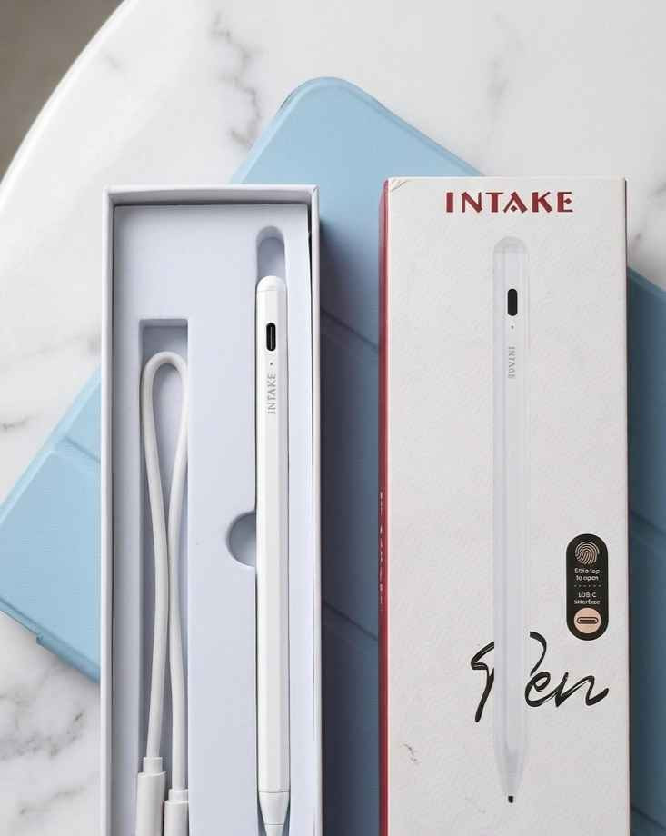 قلم Stylus للرسم والكتابة على التابلت والموبايل.
ماركة INTAKE Magic Drawing Pen.بطارية قابلة للشحن
رأس دقيق مناسب للرسم والملاحظات
يعمل على iPad و التلفون و الأجهزة اللمسية
استخدام قليل وحالته ممتازة
مع العلبة وكابل الشحن
السعر: 15,000 دينار (قابل للتفاوض البسيط)
Stylus – قلم iPad – قلم تابلت – Apple Pencil – قلم رسم – قلم شاشة لمس بغداد, العراق


**إذا كنت صاحب هذا الإعلان وتريد حذفه لأي سبب، رجاءا أرسل رسالة إلى الدعم الفني**