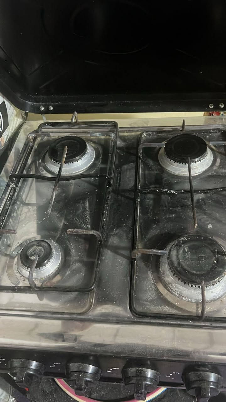 طباخ للبيع مستخدم اسبوعين فقط سعر ٣٠الف 
غير متواجد عل الفيس 
سعر ٣٠الف
***********
