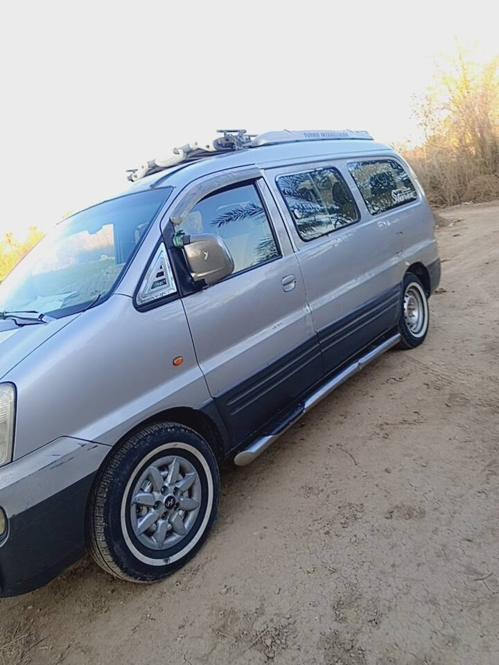 السلام عليكم ستاركس موديل 2007 للبيع جاهزه ***********
