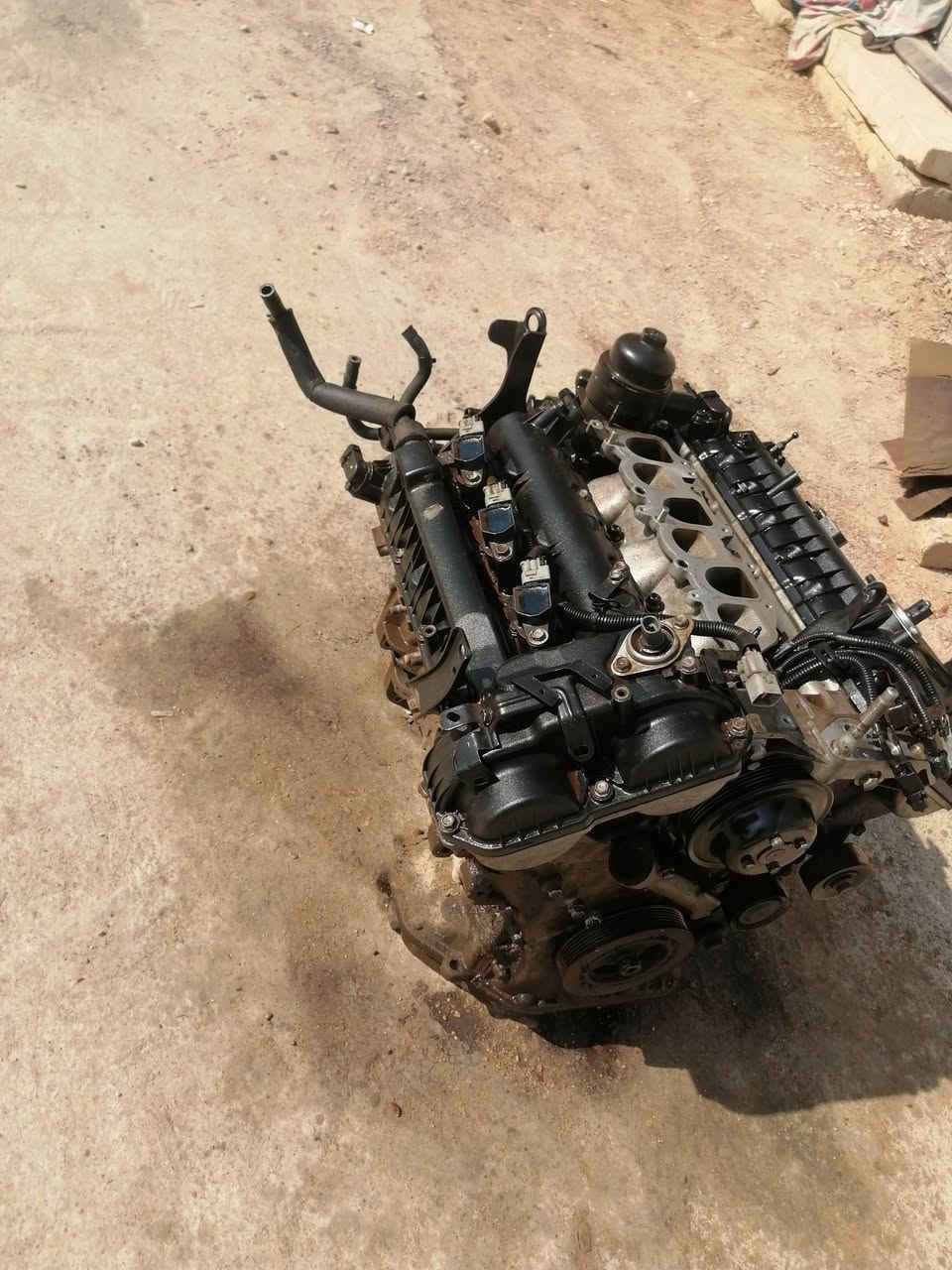 السلام عليكم مكينه سياره سنتافي 2013.  6اسلندر حجم مكينه 3500 سعر 200 أبيها مجال وهاذا رقمي ***********
