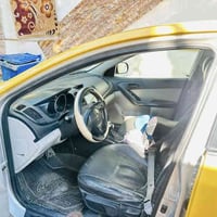 كيا فورتي 2012 حادثه شويه بالبنيد وجاملغ امامي بدون تبديل  وبالعراق طخ...