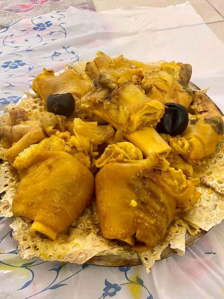 يتوفر غدا على الغده فراسم عجل طبخ ولا غلطه شرط حلقوم كيلو ونص 15 رقم الحجز *********** الحجز مسبق 😘☺️
