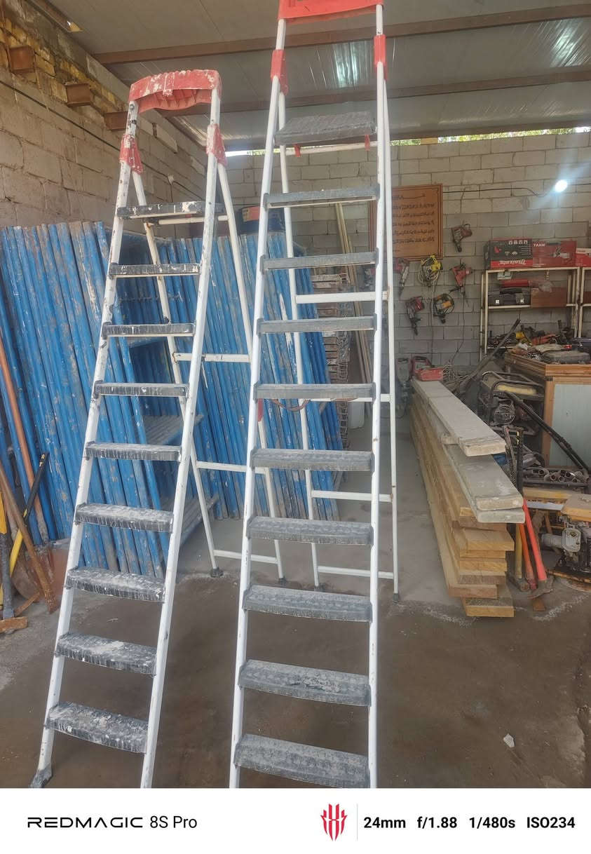 سكله للبيع كامله مكاني نجف كوفه شارع عبد عال ***********
كساره 4

حادلات 3 

15 عربانه

38 قفص 

9 كوسرات 

12 درين

درج مثلث 2 

درج كهربائي 1

8 مولدات 

1 مولده 5كيفي تشتغل مكينه لحيم

22 برميل  6 ليلون مال ماي 

كتر كص 

هزاز 

غطاس ماي سحب ويه صوندات

مسطره بناء 5 

منجلايقات زوج مهات 3 

لوحات خشب  جدد 15  وحده 

قزمات 3

جاكوج 4 

كراكه 7 

هيم 5

كمبريسر1

مكينه لحيم 1
