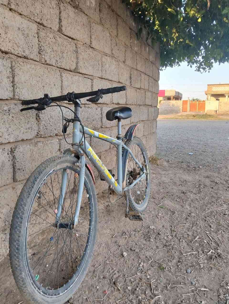 إسلام عليكم 
بايسكل للبيع السعر 70وبي مجال 
 خاص مفتوح


**إذا كنت صاحب هذا الإعلان وتريد حذفه لأي سبب، رجاءا أرسل رسالة إلى الدعم الفني**