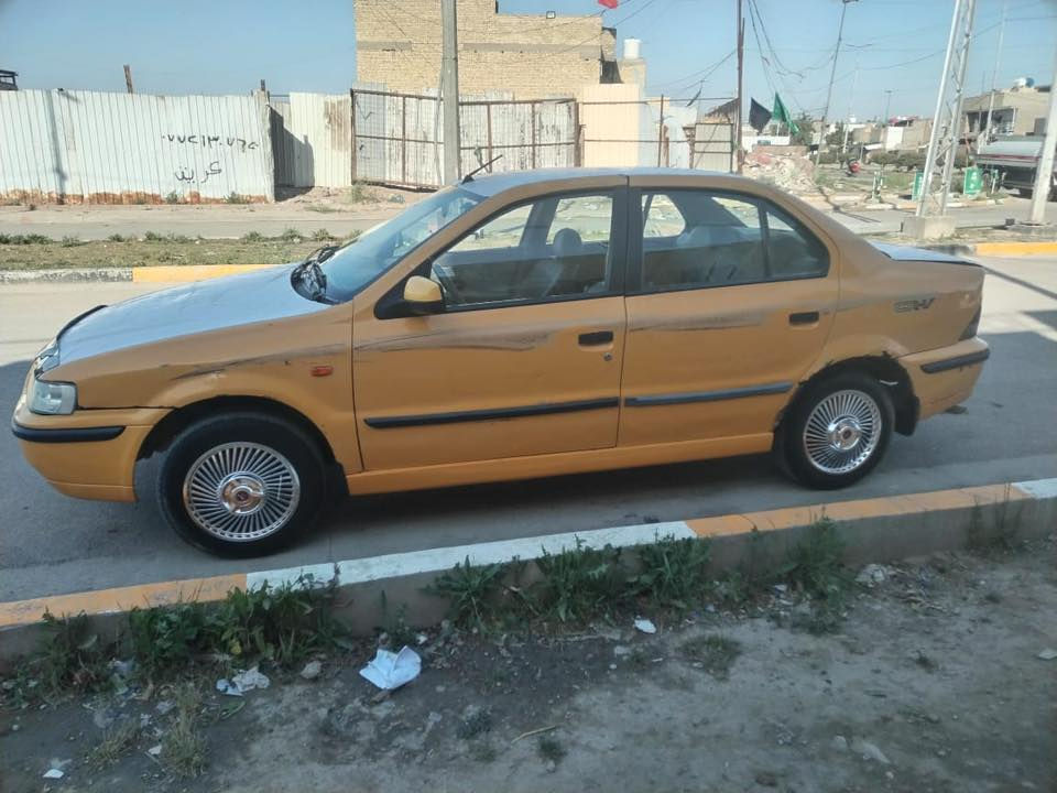 سلام عليكم أخوان اقرأ لمنشور قبل لا تتصل بيع فقط سمند موديل 2011 ناطقه شرط تحويل  سياره كبل لشارع غرامات مصفره أوراق هيئه موجوده كير مكينه صدر تخم تاير كهربائيات كله بلاد سياره ناعمه جاهزه تدفئه شغاله تبريد نقص بس غاز سعر (22) وبيه مجال مكاني بغداد لشراي يتصل ***********
