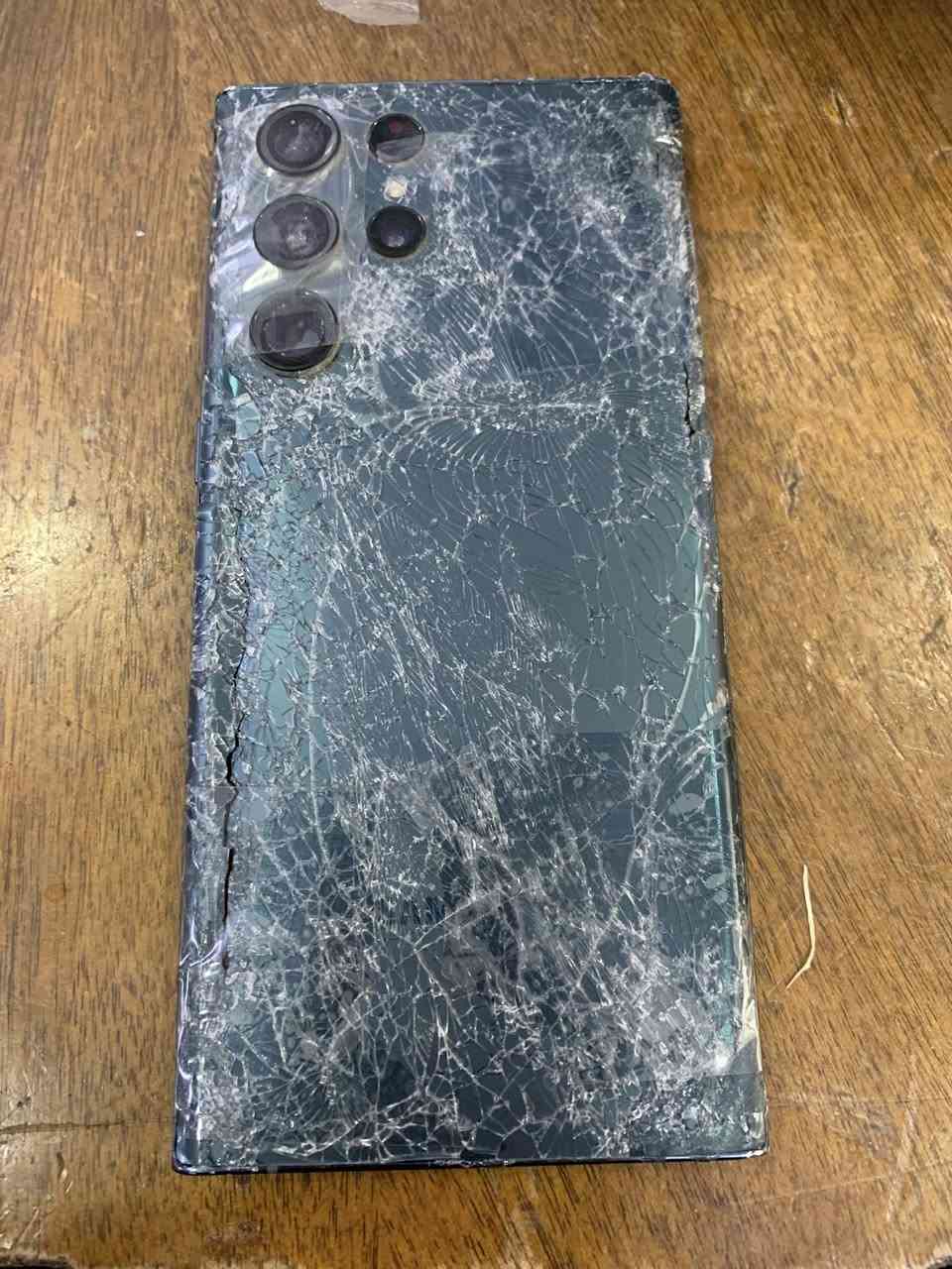 السلام عليكم آس 22 التره ذاكره 512 جهاز وكع من طابق 4 سعر اعله واحد أبيع  بغداد العبيدي ماعندي توصيل


**إذا كنت صاحب هذا الإعلان وتريد حذفه لأي سبب، رجاءا أرسل رسالة إلى الدعم الفني**