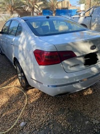 للبيع كيا كارينز  موديل 2011 رقم اربيل  السياره باسم شركه والشركه مغلو...