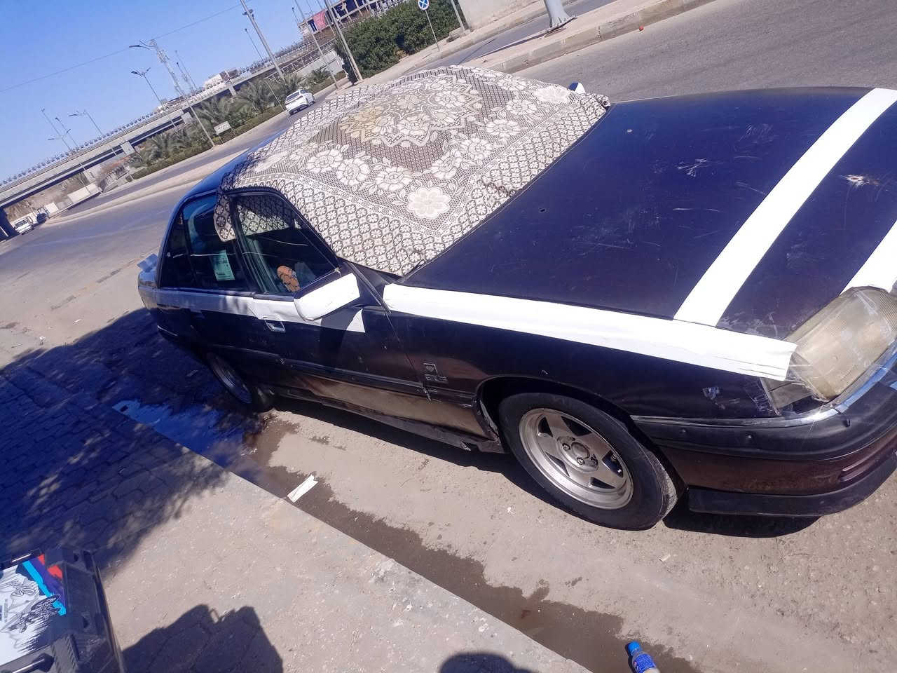 السلام عليكم اوبل لبيع موديل 90 محرك 2000 كير عادي 
محرك وكير خير من الله بيه خويس بل صندوك تخم تاير
لبيع أو مراوس مكاني الانبار الرمادي رقمي ***********
