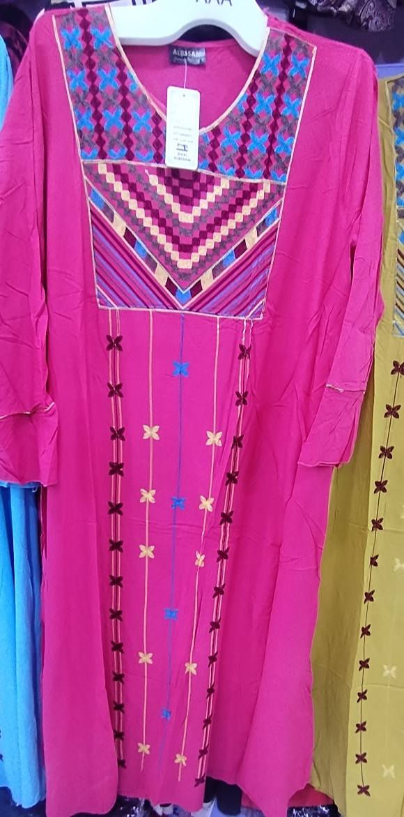 بنات كلشي متوفر داخل مجمع وكوزمتك حيدر ومتوفر توصيل واسعارنه مناسبه جدا ب8وكل ثنين ب15 العنوان حي العسكري الاول شارع اسواق طيبه مقابل سنتر جود


**إذا كنت صاحب هذا الإعلان وتريد حذفه لأي سبب، رجاءا أرسل رسالة إلى الدعم الفني**