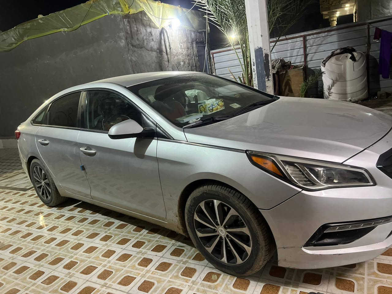 سونات 2015 امريكي بدون حدث كنين مكان بابل  السعر 127 وبيه مجال
***********
