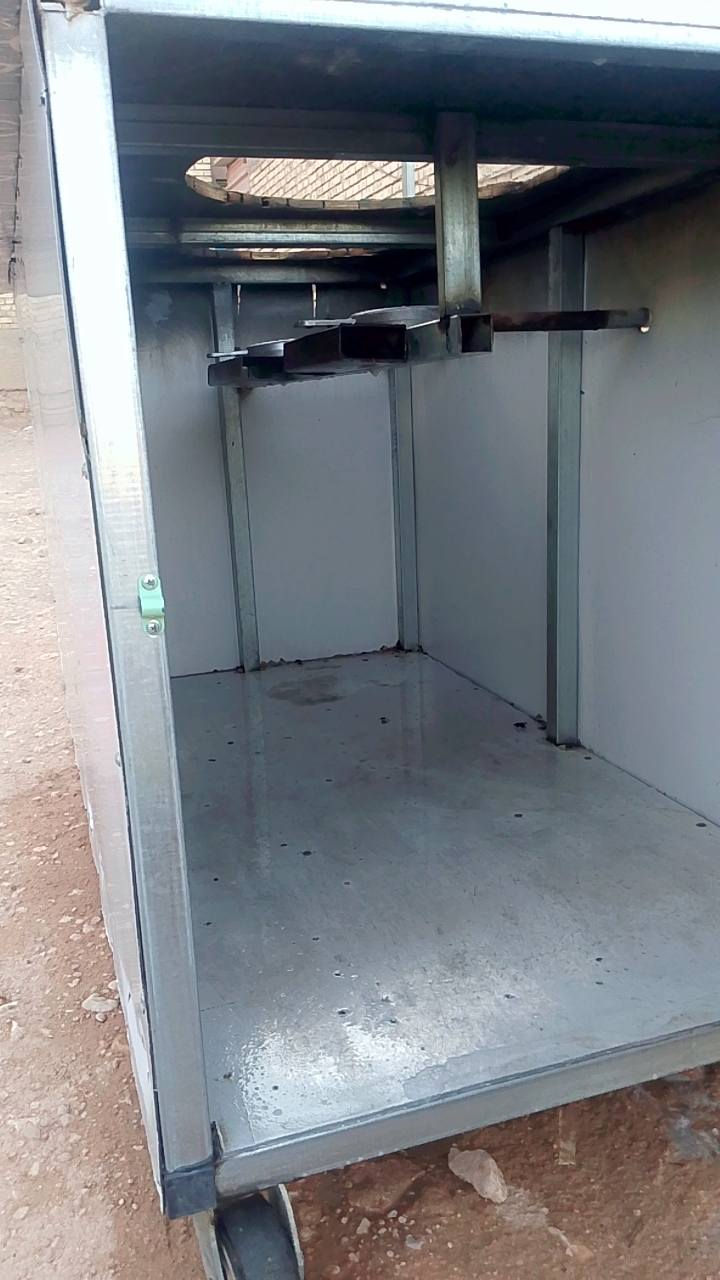 عربانه للبيع سعر خاص
الرقم ***********
