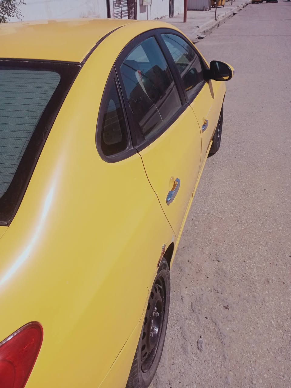 النترا للبيع 2010وبسمي تحويل ثاني يوم السعر 75 العنوان الغراف رقم موبايل ***********بس الشراي يتصل رجا ء
