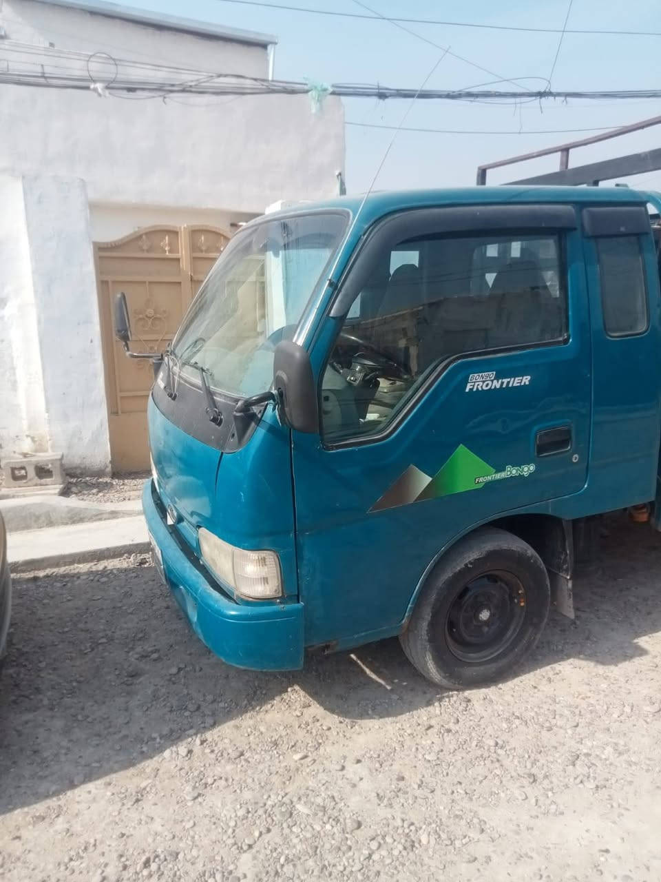 السلام عليكم كية فنتير قلاب موديل 1998 السياره جاهزه مابية اي نقص لبيع مكاني بغداد الكمالية تحويل مباشر السعر ٥٥ وبية شوية مجال وهاذا رقمي ***********
