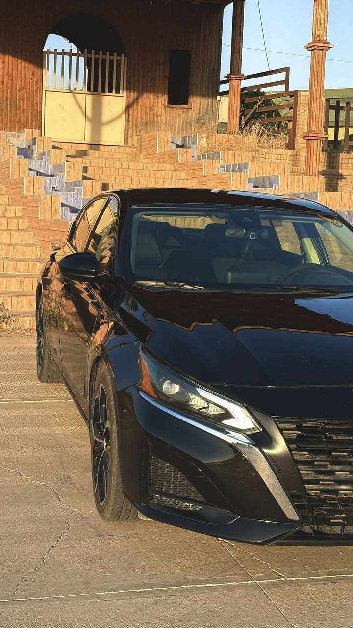 للبيع التيما 

السعر 150 بيها مجال 

***********

Sr AWD "فور ويل"

موديل 2023 
لون اسود ماشيه 63 الف ميل 
تحكم ستيرن 
شفتات ستيرن
تثبيت سرعه 
بصمة تشغيل 
بصمة ابواب+صندوق 
كشن كهرباء 
رادار 360 درجة 
حجر بلادي 
تبريد ثلج 
تايرات جديد 
ويل SR
تشغيل عن بعد 

كير مكينه بشرط

حداديه كلها جديد 

ورقم الشاصي 

1N4BL4CWXPN319853

جاملغ سكن متبدل ونصف باب السكن صبغ بدون قطرة دواخل مكفول لغد شواصي كير محرك 
السياره مابيها اي نقص

 تحويل او كاله جاهز

هزه براد كلشي جديد 

مكان السياره كركوك ( بيها بطاقة بانزين )
