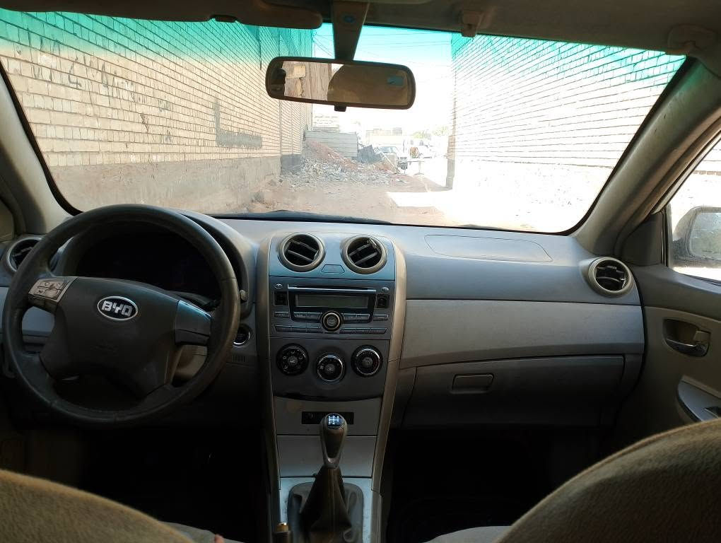 سيارة byd G3 موديل 2013 سبارة حلوة تبريد شغال حداديها ستوني مسويها بس بيها دحجات مامصلحهن رقمها نجف باسمي رايدها 42 وبيها مجال النجف, العراق


**إذا كنت صاحب هذا الإعلان وتريد حذفه لأي سبب، رجاءا أرسل رسالة إلى الدعم الفني**