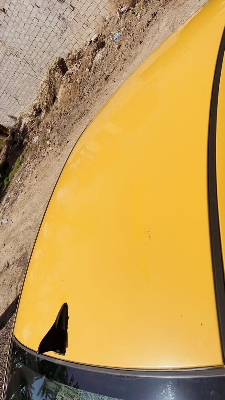 السلام عليكم النترا ١٣وارد امريكي بيها قطعه وحده جاملغ ايمن امامي وبيها باردات مكان شخوط تبريد فول كشر فول السياره مكينه كفاله كير كفاله رقم بغداد بإسمي غرامات وهيئه مصفره تأخذها كبل للشارع تشتغل بيها السعر ١٠٥وبيها مجال رقمي ***********
