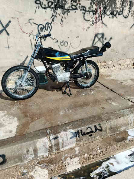 سلام عليكم درجة للبيع سعر 400 بيه مجال ***********
