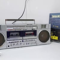 تحفه من نوادر اجهزه اليابانيه راديو مسجل شارب  انتاج اليابان  ستيراد ا...