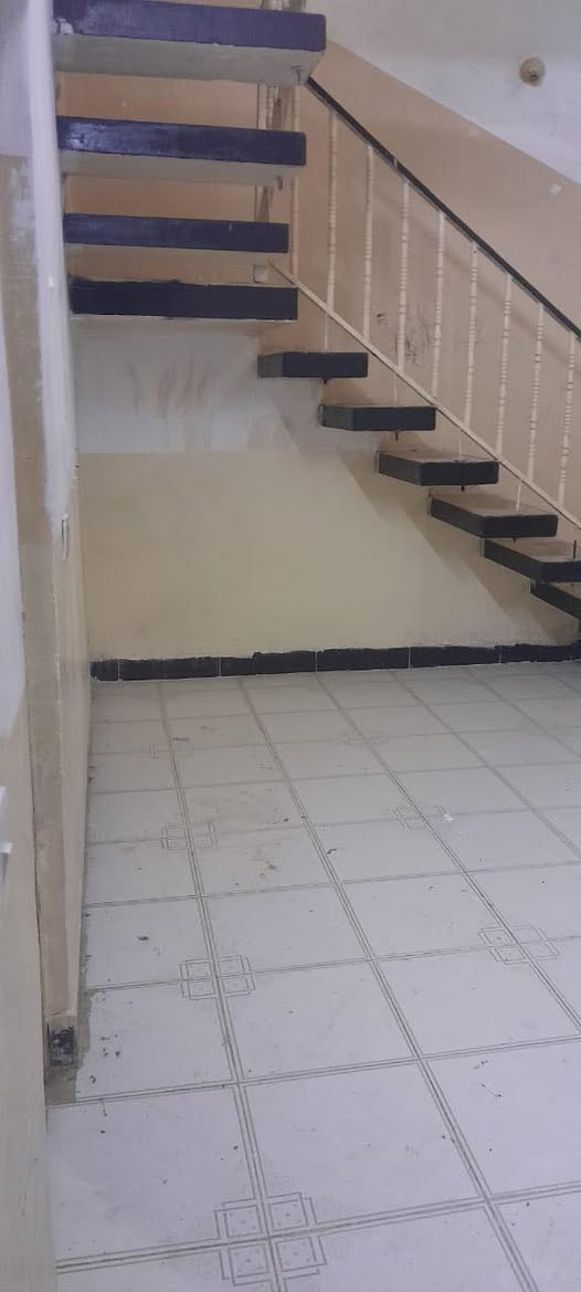 🏘🏘 بيت للبيع ديالى خانقين خلف باخجة خوشي مساحة 130 متر طابق واحد 
1 غرفة نوم واستقبال وصالة داخلية ومطبخ ومجمع صحيات داخلي وخارجي ويتونة 

السعر / 27 مليون بي مجال بسيط 

للأستفسار اكثر اتصال بالارقام فقط 

***********
***********
مكتب فريا مرفق للعقار

