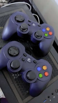 يدات لوجتك • توصيل • بما يرضي الله