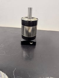 Gear box كير بوكس الات دقيقة يتركب علسيرفو 200-400 watt متوفر بغداد اع...