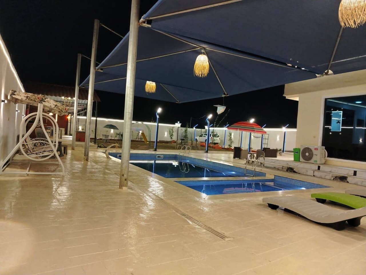 مزرعة اهلنا السياحيه 🏝️
الى عوائلنا الكرام تعلن مزرعة اهلنا السياحيه عن بدء استقبال الحجوزات لايام العيد المبارك و جميع ايام الاسبوع على شكل شفتات و يوم كامل 📯

مكان مناسب لجميع الفئات ✅
مكان يحتوي على الامان و الخصوصيه ✅
مساحات خضراء و مكان هادئ ✅

العنوان: بغداد - الدوره - عرب جبور 
تبعد عن وسط بغداد ٣٠ دقيقة فقط
للتواصل و الاستفسار على الارقام التاليه:
***********
***********
ننتظركم بكل حب🤍.
