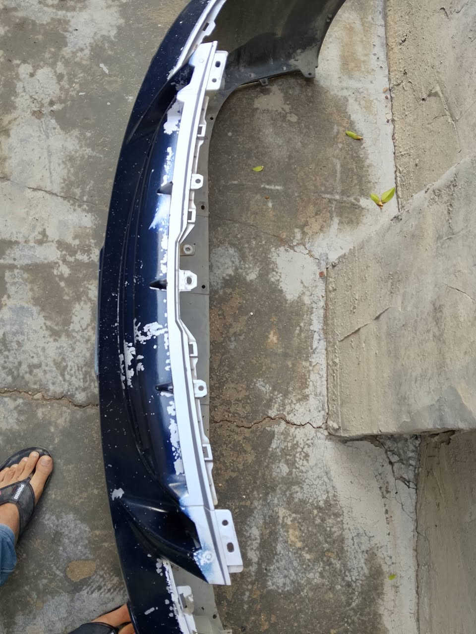 سلام عليكم دعاميه سبكترا كامله هي وشباكهه فوك جوه 
 وبلاجكتراتهه من موديل  2006 وجوه 
العنوان بغداد المحموديه السعر 200بيهه مجال رقم ***********
