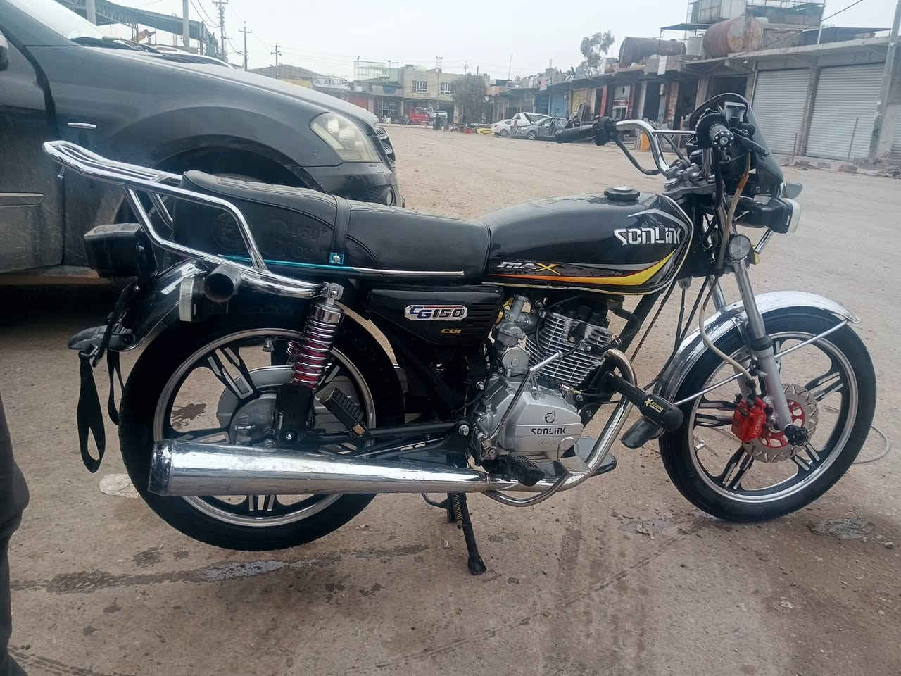 سلام عليكم للبيع سونيك 2022
مكينه كبس إدراجه نضيفه مابيهه اينقس 
ملفيس أسعر 620الف اوبيهه مجال بصيط 
الطيبين هاذه رقمي بي واتساب ***********
اوتعال خاص
