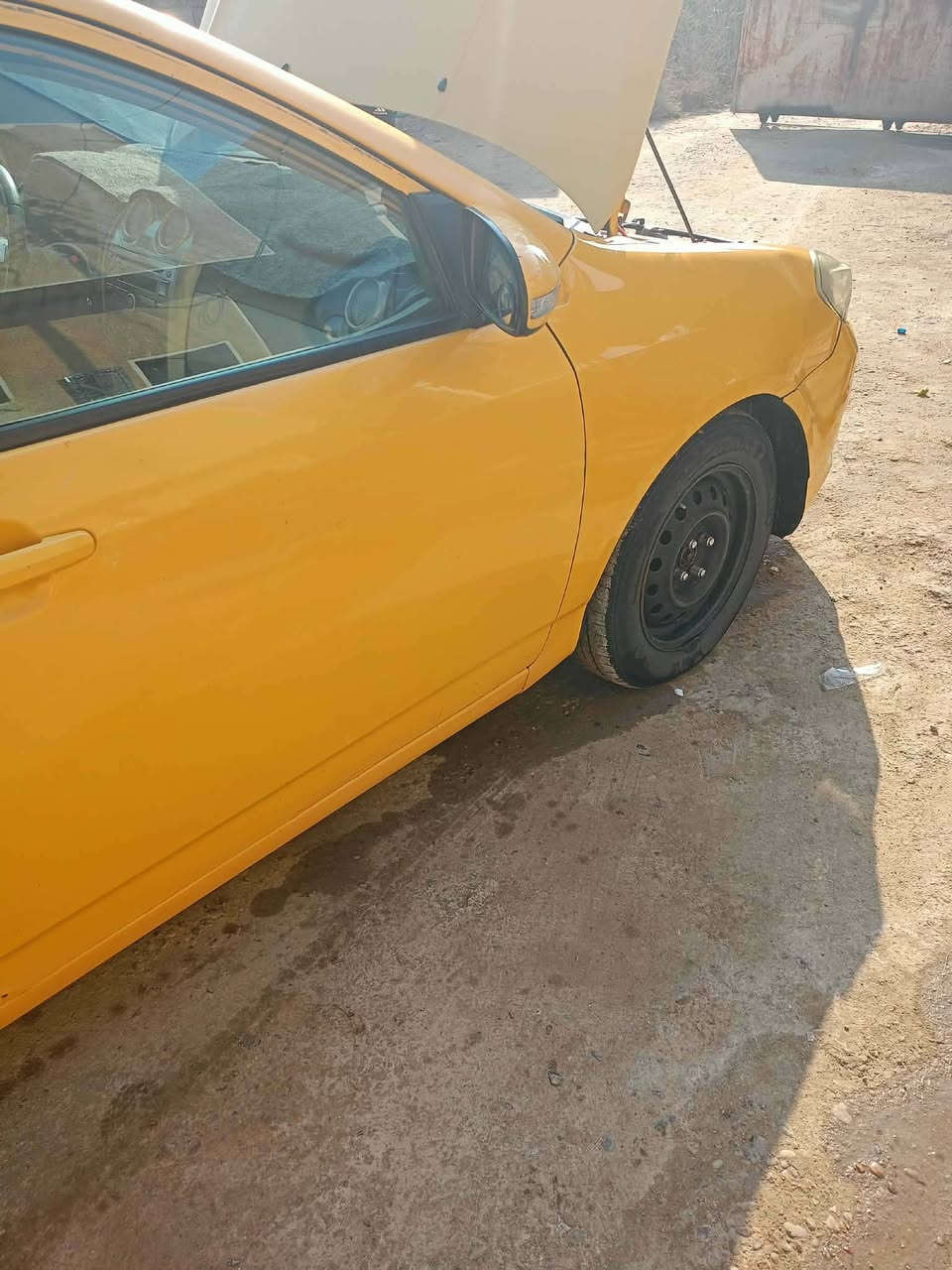 سلام عليكم بي وايدي جي 3  بسمي رقم بغداد هزة جديدة مصفرة هيئة وا غرامات محرك جيد صدرها 90% بيها ٣ قطع تبديل مدون دواخل مسويلها ادامة كاملة بور +مشط+واتربم + قوايش ورولات ونوزلات + اذاين وا تايرات أمامي جديد  النواقص يلي بيها الكير جفته  قبل فترة وبي مشكلة بلنمرة وجامة سلايد مكسورة وريمون البصمه فقط السعر ٤٠ وبيها مجال حك الجية علية ***********
