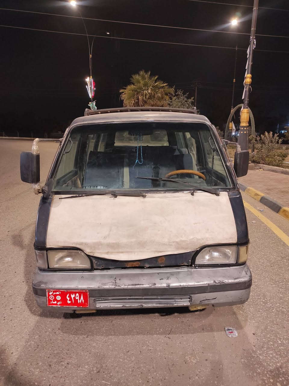 سلام عليكم شباب سياره كيا للبيع موديل 94 رقم ذي قار صدامي ثانويه منتهيه بال 24 كير ومكينه خير من الله تخم تاير جديد شواصي مقفوله دواخل حلوه ونظيفه سياره جاهزه كبل لشغل  السعر 12 ورقه وبيها مجال للشراي مكان بابل  ما متواجد على الفيس الاستفسار على الاتصال فقط***********
