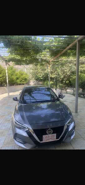 السلام عليكم نيسان سنترا موديل2022 سياره بيها ثلاثه قتعه صبغ ارباكات بس استيرن طاك مواصفات SR سعر بلاش 103رقم تلفون ***********
