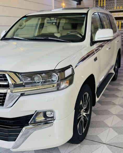 لاندكروز 2021 بريم اصلي كفاله عامه من جكه الابره 
جديده كارتون ماشيه 79 فقط فووول 1/1 مواصفات البريم 
بيع او مراوس السعر 617$ مكاني بابل - الشوملي 
للاستفسار *********** او ***********
