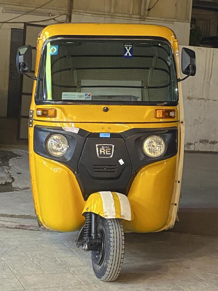 تكتك للبيع 22 شهر 1 نضيفه يشهد الله كلش حلوه بيها الشراي يدك 9ملاين وبيها مجال بسيط ب اسمي ثانب يوم تحويل  ملاحضات بسيطه هذا رقمي  ***********
